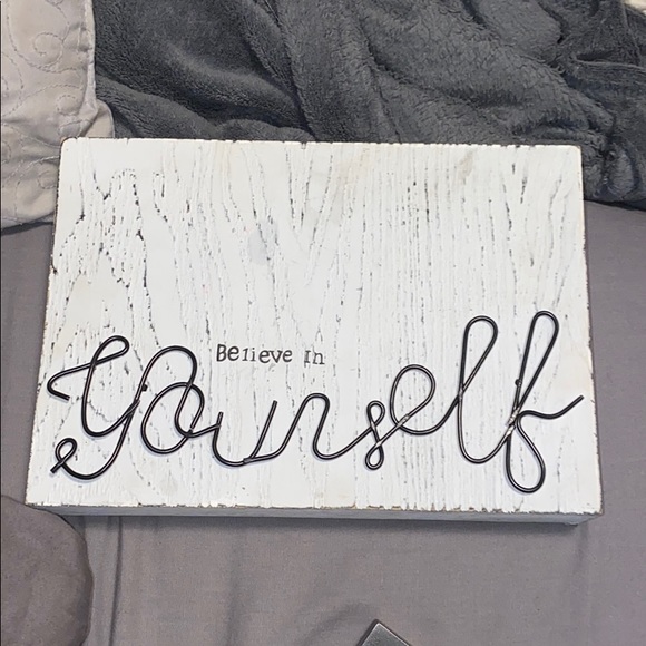 Wall Decor - Picture 2 of 10